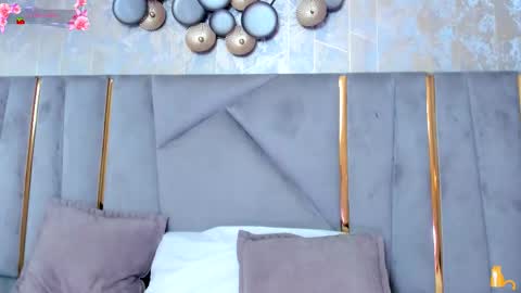  KIM  online show from 01-10-26, 02:24