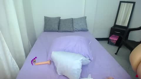 Kimi Kohh online show from 04-10-26, 01:38