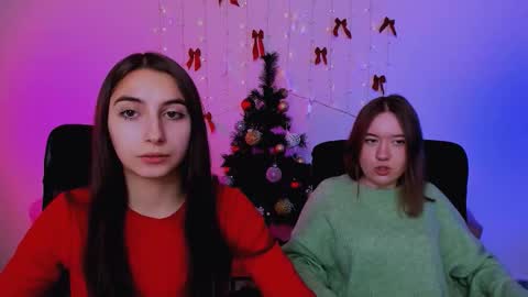 Snapshot of kimiko_shine_ chatting on 12-23-25, 10:57 just Kimi online show from 12-23-25, 10:57