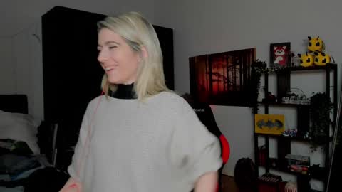 Wolfs Girl online show from 02-10-26, 06:12