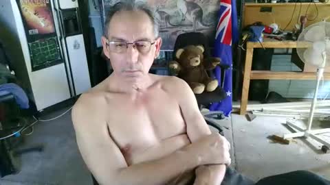 Snapshot of kimintheshed chatting on 04-05-26, 05:26 kimintheshed online show from 04-05-26, 05:26