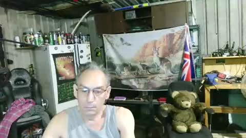 Snapshot of kimintheshed chatting on 04-10-26, 11:04 kimintheshed online show from 04-10-26, 11:04