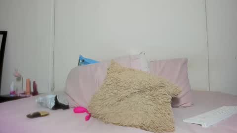 Kim Joy online show from 02-19-25, 12:11