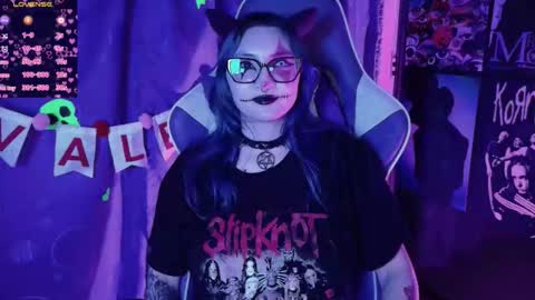 Kim Lennox online show from 02-18-26, 02:02