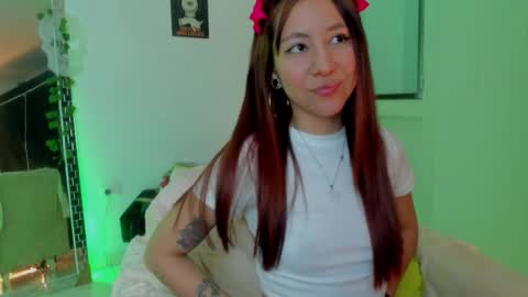 Kimm online show from 02-11-26, 01:10