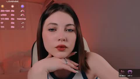 Snapshot of kimmie_shine chatting on 10-12-25, 01:43 Your Kimmie follow me online show from 10-12-25, 01:43