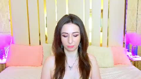Snapshot of kimmmli chatting on 07-08-26, 01:04 Margo online show from 07-08-26, 01:04