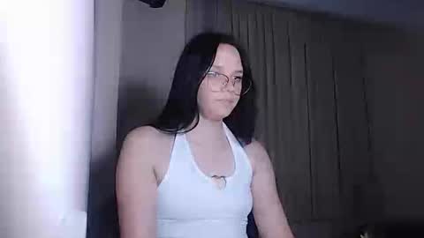 Snapshot of kimmthompson chatting on 07-30-26, 02:49 Kimberly online show from 07-30-26, 02:49
