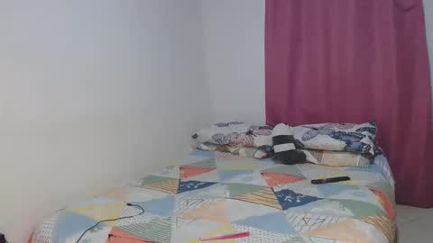 kimmy94192 online show from 01-22-25, 11:56