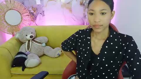 Snapshot of kimmy_m_ chatting on 06-10-26, 12:26 kimmy_m_ online show from 06-10-26, 12:26