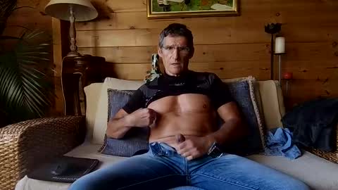 kimonoblues online show from 11-22-25, 02:05