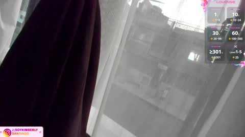 Snapshot of kimsexybeauty chatting on 01-20-25, 11:21 Kimberly Sarai online show from 01-20-25, 11:21