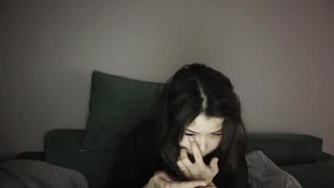 Kimi online show from 05-03-26, 03:12
