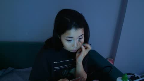 Kimi online show from 05-28-26, 02:53