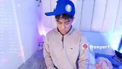 king  help me reach 100 likes online show from 01-12-25, 11:47