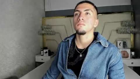 Snapshot of king_dante_ chatting on 02-14-25, 09:21 King Dante online show from 02-14-25, 09:21