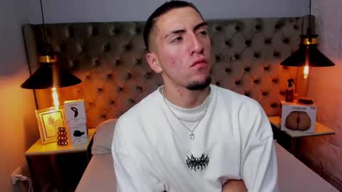 Snapshot of king_dante_ chatting on 02-17-25, 09:19 King Dante online show from 02-17-25, 09:19