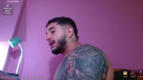 Snapshot of king_falconer chatting on 05-02-26, 02:05 Angel Falconer online show from 05-02-26, 02:05