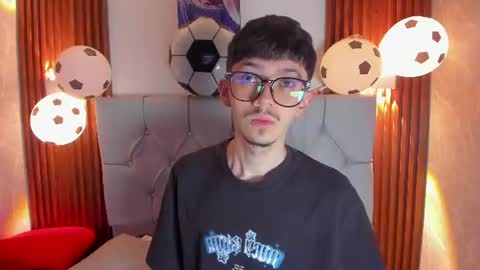 King  online show from 07-14-26, 12:00