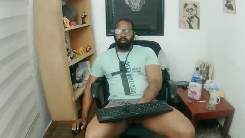 Malik  online show from 11-14-25, 03:49