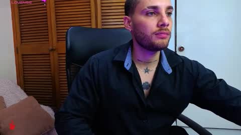 Snapshot of king_meruem chatting on 12-19-25, 08:27 king_meruem online show from 12-19-25, 08:27