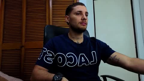 Snapshot of king_meruem chatting on 01-12-26, 12:43 king_meruem online show from 01-12-26, 12:43