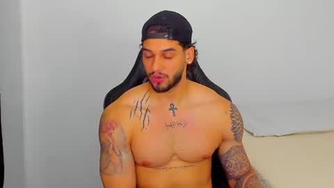 king_of_kings__ online show from 07-30-26, 01:04