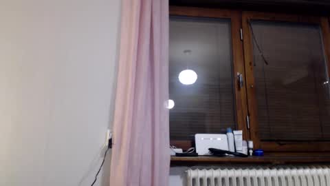 Snapshot of kingandprincess chatting on 01-22-25, 05:06 sexysexyhotwetpinkredpussy online show from 01-22-25, 05:06