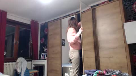 sexysexyhotwetpinkredpussy online show from 11-18-25, 06:12