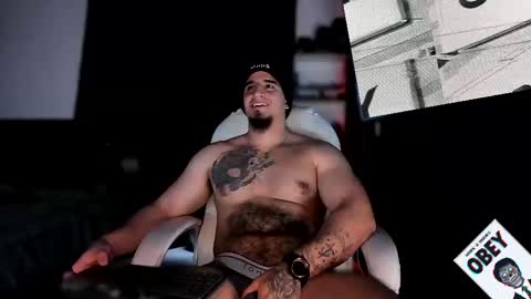 Snapshot of kingbear777 chatting on 02-16-25, 02:21 King Bear online show from 02-16-25, 02:21