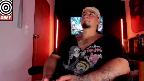 King Bear online show from 12-14-25, 05:46