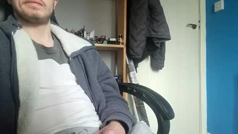 Snapshot of kingcharlez_04 chatting on 02-19-25, 02:55 kingcharlez_04 online show from 02-19-25, 02:55