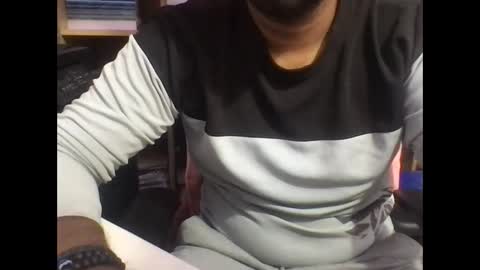 kingcobra_08 online show from 04-06-26, 01:47