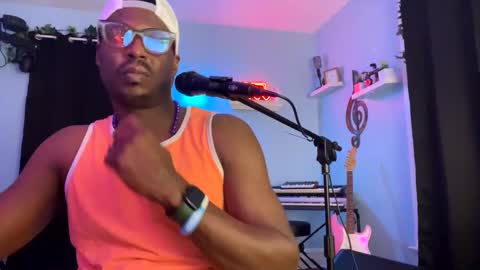 Snapshot of kingcorbra chatting on 12-03-24, 05:09 KC online show from 12-03-24, 05:09