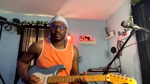 Snapshot of kingcorbra chatting on 01-25-25, 04:46 KC online show from 01-25-25, 04:46