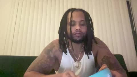 Snapshot of kingdabiggest chatting on 11-08-25, 05:40 KingDaBiggest online show from 11-08-25, 05:40