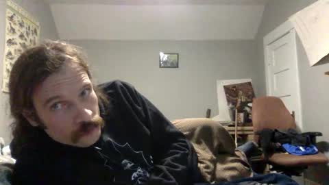 Snapshot of kingfucksnake chatting on 10-25-25, 10:23 kingfucksnake online show from 10-25-25, 10:23