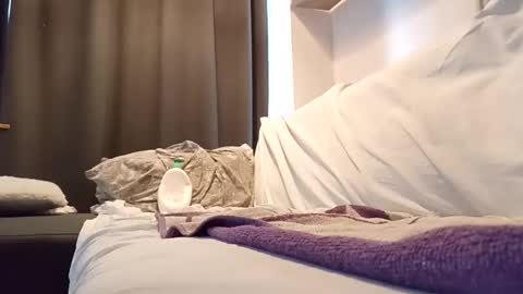 Snapshot of kingnavo chatting on 10-06-25, 12:24 kingnavo online show from 10-06-25, 12:24