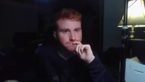 Snapshot of kingoffootfetish chatting on 12-07-24, 11:18 Master  King Tommy online show from 12-07-24, 11:18