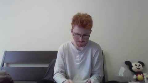 Snapshot of kingoffootfetish chatting on 02-10-25, 06:35 Master  King Tommy online show from 02-10-25, 06:35