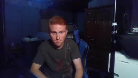 Snapshot of kingoffootfetish chatting on 09-18-25, 05:42 Master  King Tommy online show from 09-18-25, 05:42