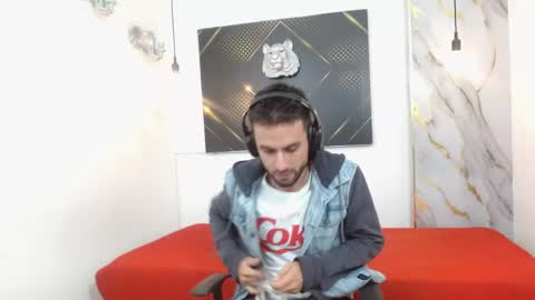 KING  online show from 04-02-26, 03:48