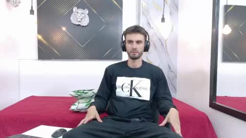 KING  online show from 06-08-26, 03:29