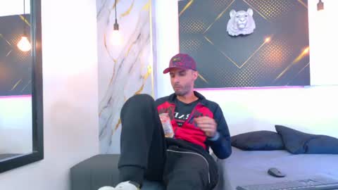Snapshot of kingoftemptation chatting on 07-22-26, 03:31 KING online show from 07-22-26, 03:31