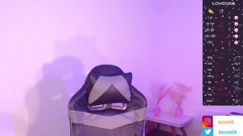  A L E X  online show from 10-15-25, 02:44