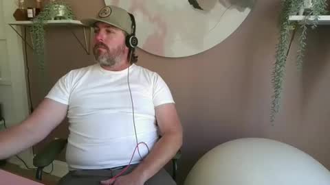 Richard online show from 11-13-25, 06:51