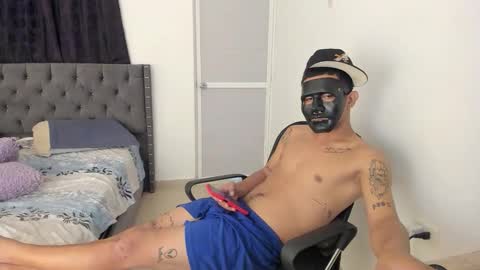 DOMINANT ALPHA KINGS online show from 10-28-25, 08:18