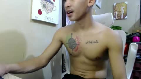 Snapshot of kingscock18 chatting on 12-05-25, 06:44 ALVIN online show from 12-05-25, 06:44