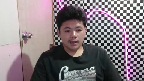 Yuki online show from 04-15-26, 10:22