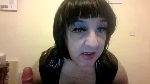 Snapshot of kingwillywoo chatting on 12-12-24, 10:02 Cynthia Pvc lips online show from 12-12-24, 10:02